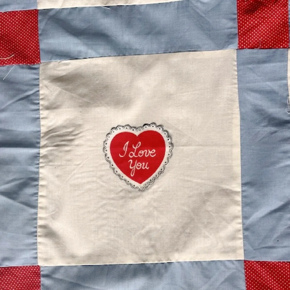 Teddy Bear‎ and Heart Quilt top blue and red